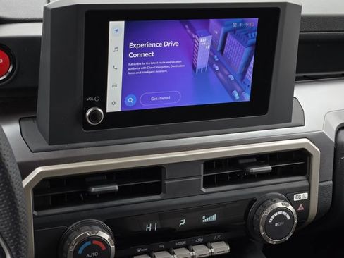 Used 2025 Toyota Tacoma TRD Off-Road image 20