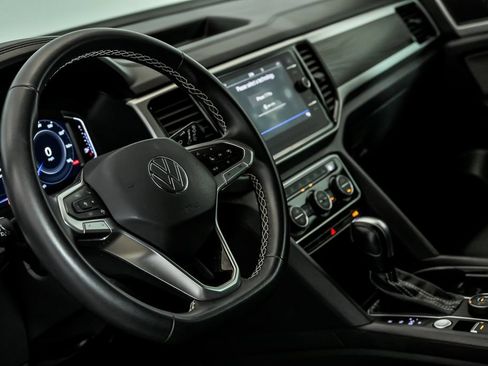 Certified 2023 Volkswagen Atlas SE AWD/4WD image 15
