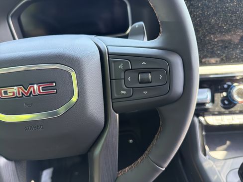 New 2026 GMC Sierra 1500 AT4 w/ AT4 Premium Package AWD/4WD image 22