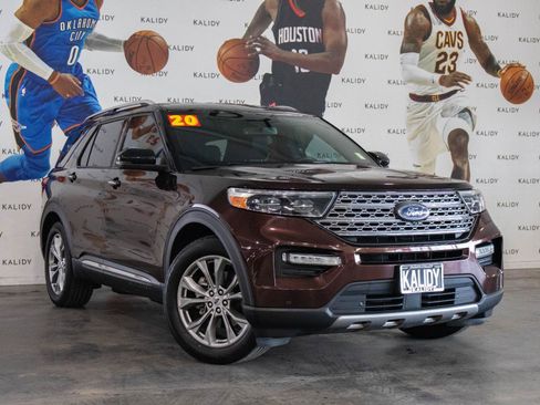 Used 2020 Ford Explorer Limited RWD image 2