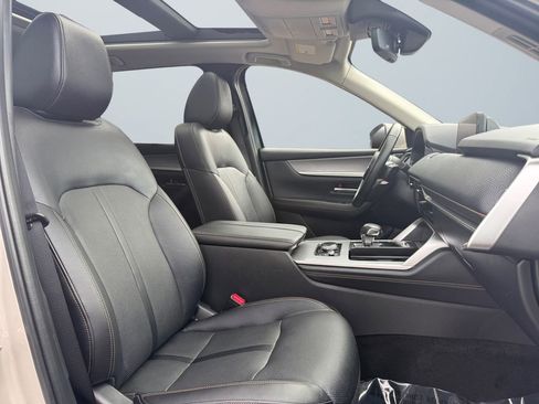 Used 2024 MAZDA CX-90 Plug-In Hybrid w/ Premium Pkg image 15