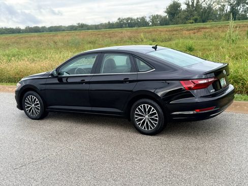 Used 2020 Volkswagen Jetta SE FWD image 15