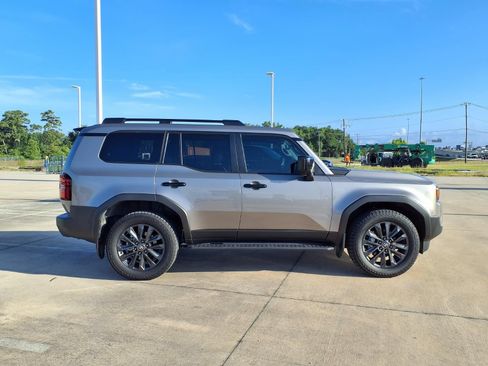 Used 2024 Toyota Land Cruiser w/ Premium Package AWD/4WD image 5