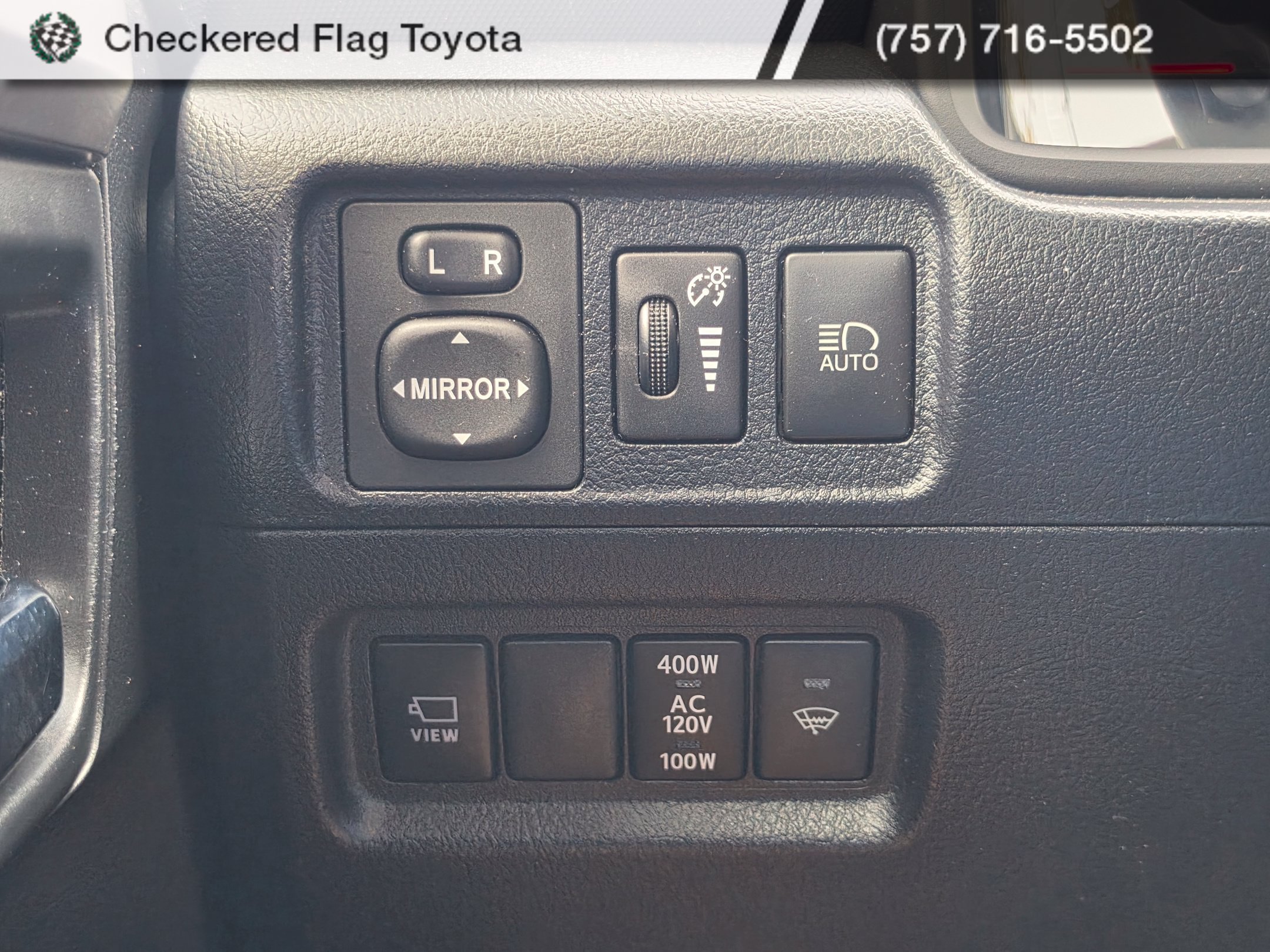 Used 2022 Toyota 4Runner SR5 Premium w/ Moonroof Package AWD/4WD image 12