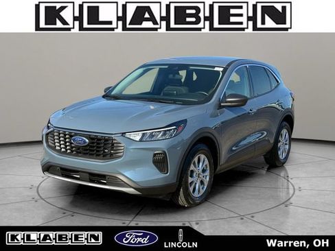 Certified 2023 Ford Escape Active AWD/4WD image 1