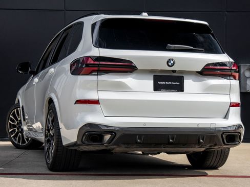 Used 2025 BMW X5 sDrive40i w/ M Sport Package image 6