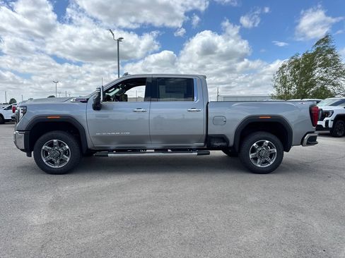 New 2026 GMC Sierra 2500 SLT w/ SLT Premium Package AWD/4WD image 3