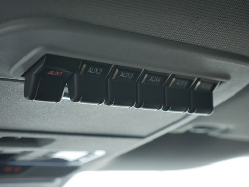 New 2025 Ford F350 Lariat w/ Lariat Ultimate Package image 9