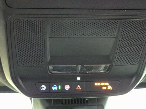 New 2026 Chevrolet Equinox LT w/ Convenience Package II image 29