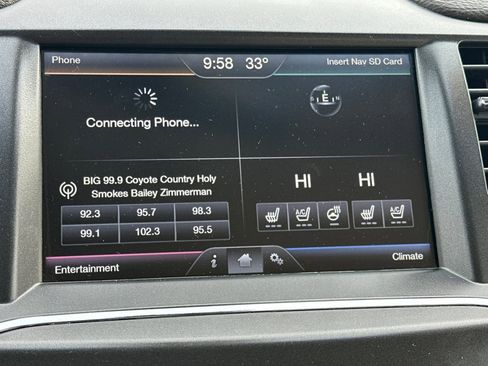 Used 2014 Lincoln MKS w/ Equipment Group 101A image 25