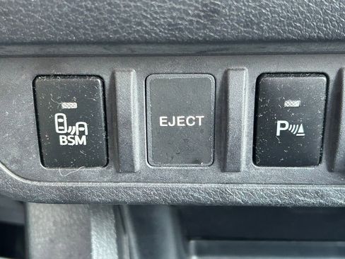 Used 2019 Toyota Tacoma TRD Off-Road w/ TRD Premium Off Road Package image 26