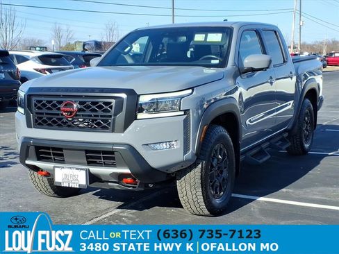 Used 2022 Nissan Frontier PRO-4X w/ Pro-4X Premium Package image 2