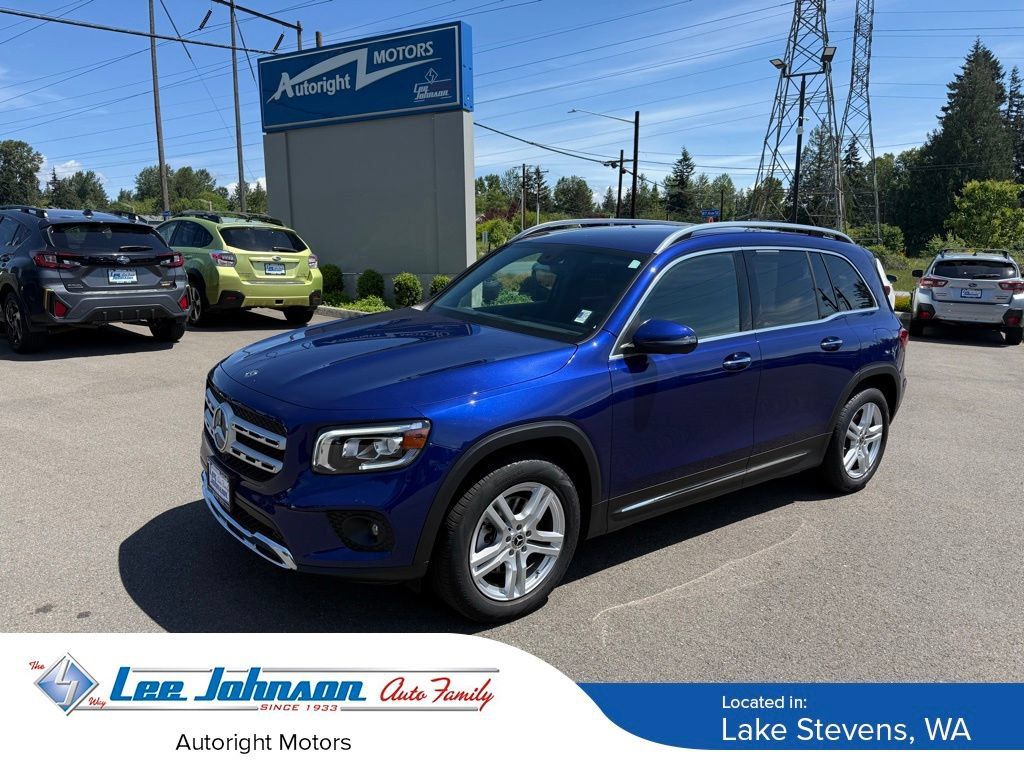 Used 2020 Mercedes-Benz GLB 250 4MATIC image 1