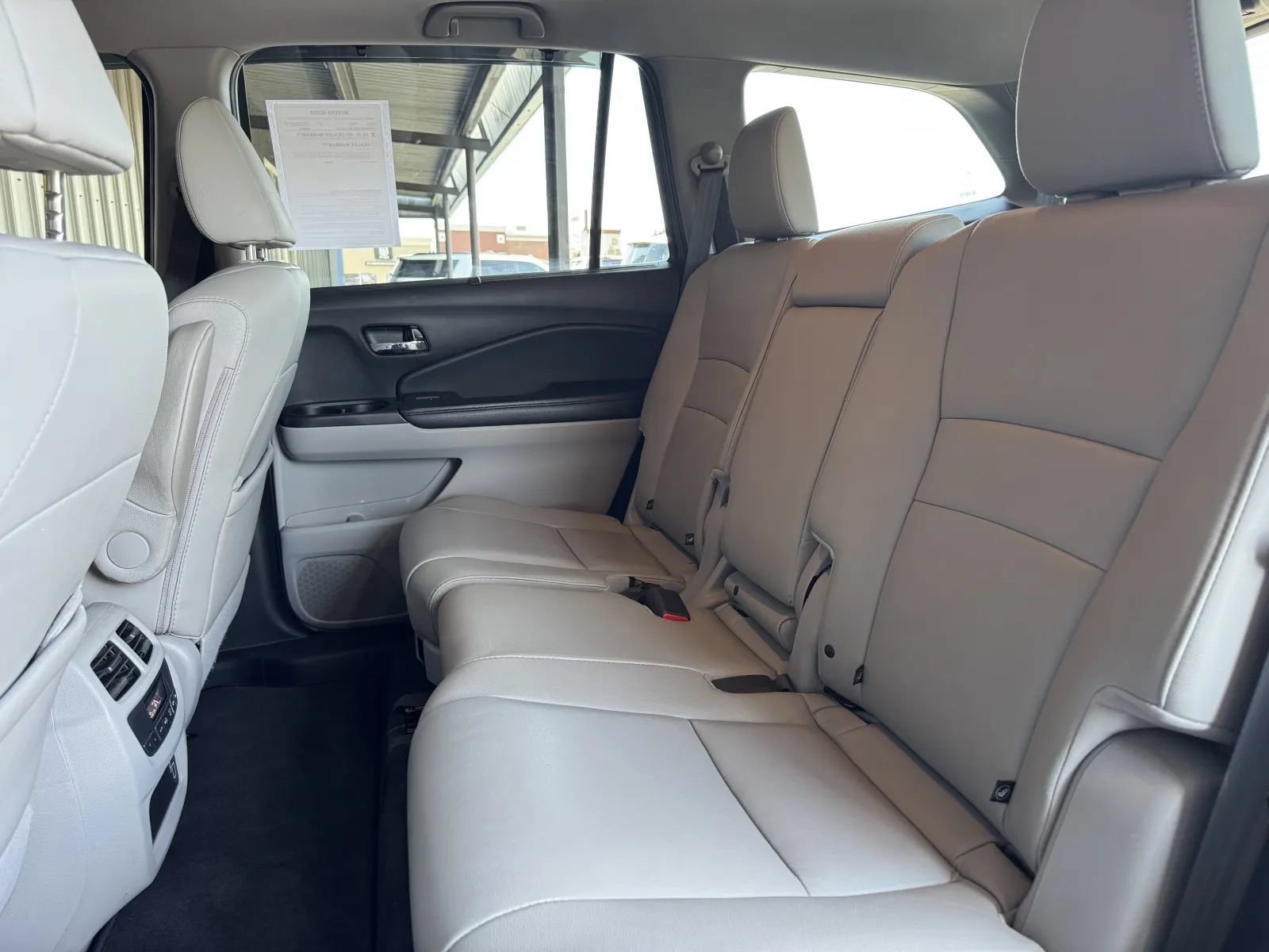 Used 2021 Honda Pilot Special Edition image 15