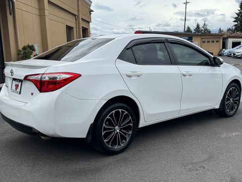 Used 2015 Toyota Corolla S FWD image 7