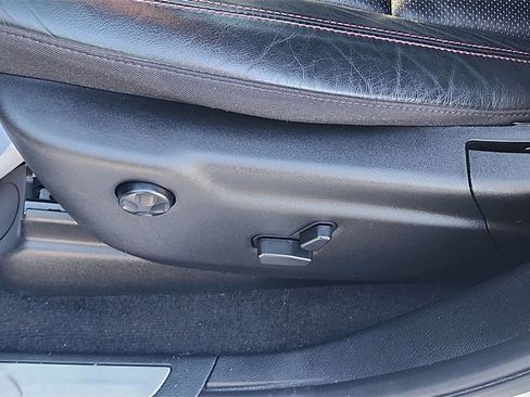 Used 2022 Dodge Durango R/T w/ Blacktop Package image 16