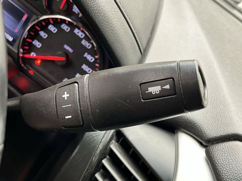 Used 2015 GMC Yukon XL SLE AWD/4WD image 22