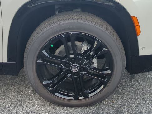 New 2025 Buick Enclave Sport Touring w/ Super Cruise Package image 11