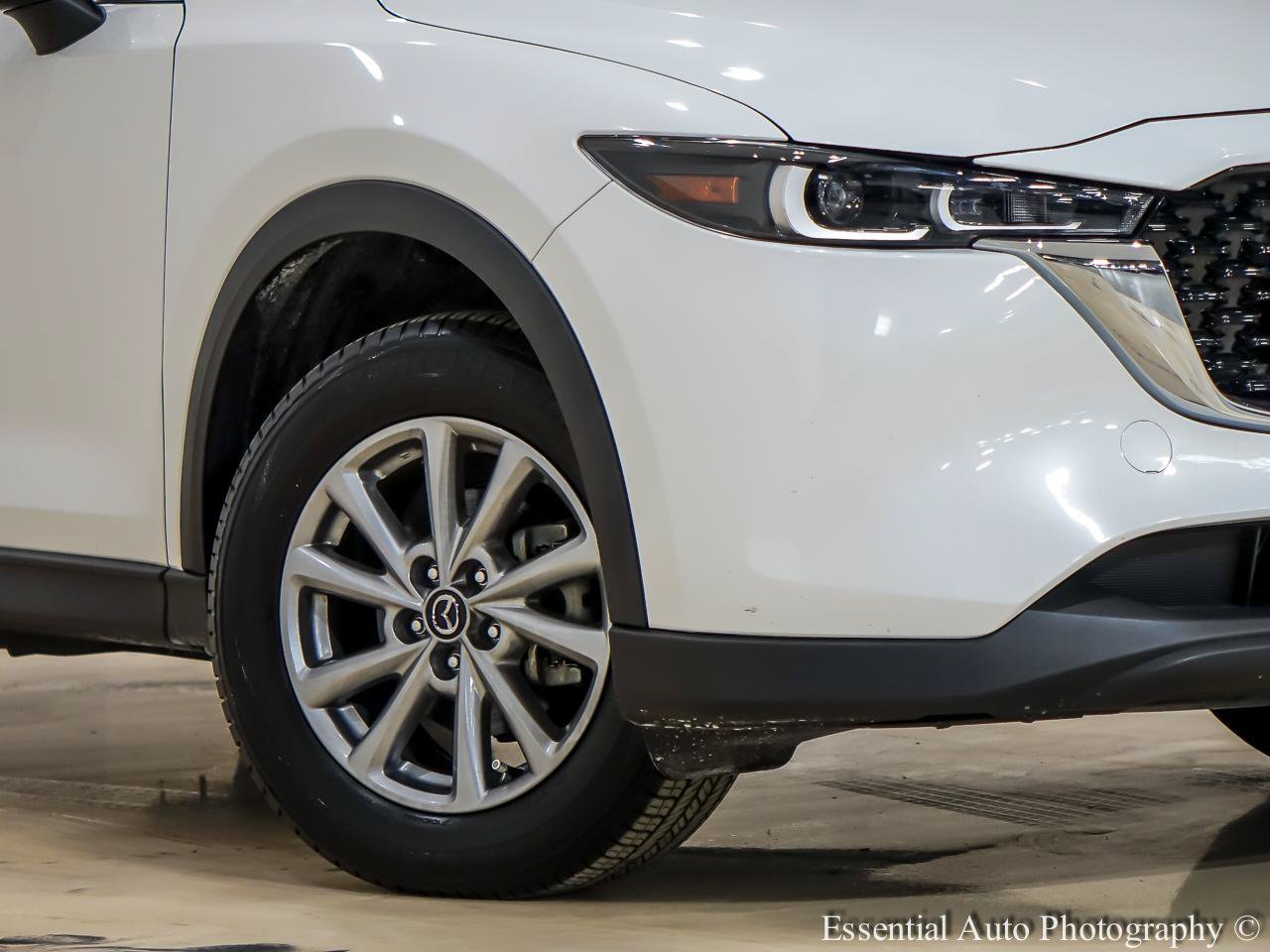 Used 2023 MAZDA CX-5 AWD 2.5 S w/ Select Package image 3
