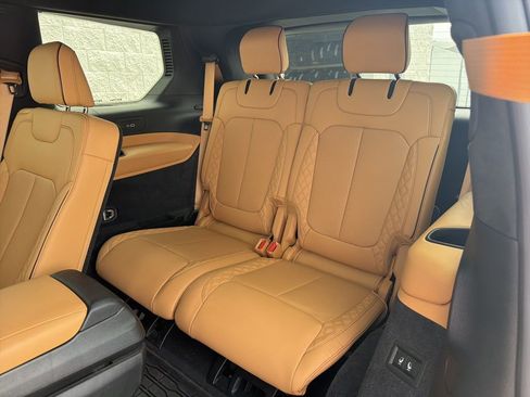 Used 2024 Jeep Grand Cherokee L Summit AWD/4WD image 25