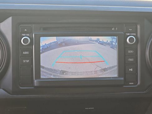 Used 2019 Toyota Tacoma SR w/ SR Convenience Package image 26