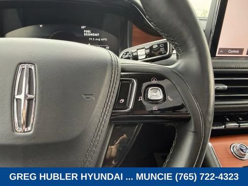 Used 2020 Lincoln Aviator Reserve w/ Equipment Group 201A AWD/4WD image 17