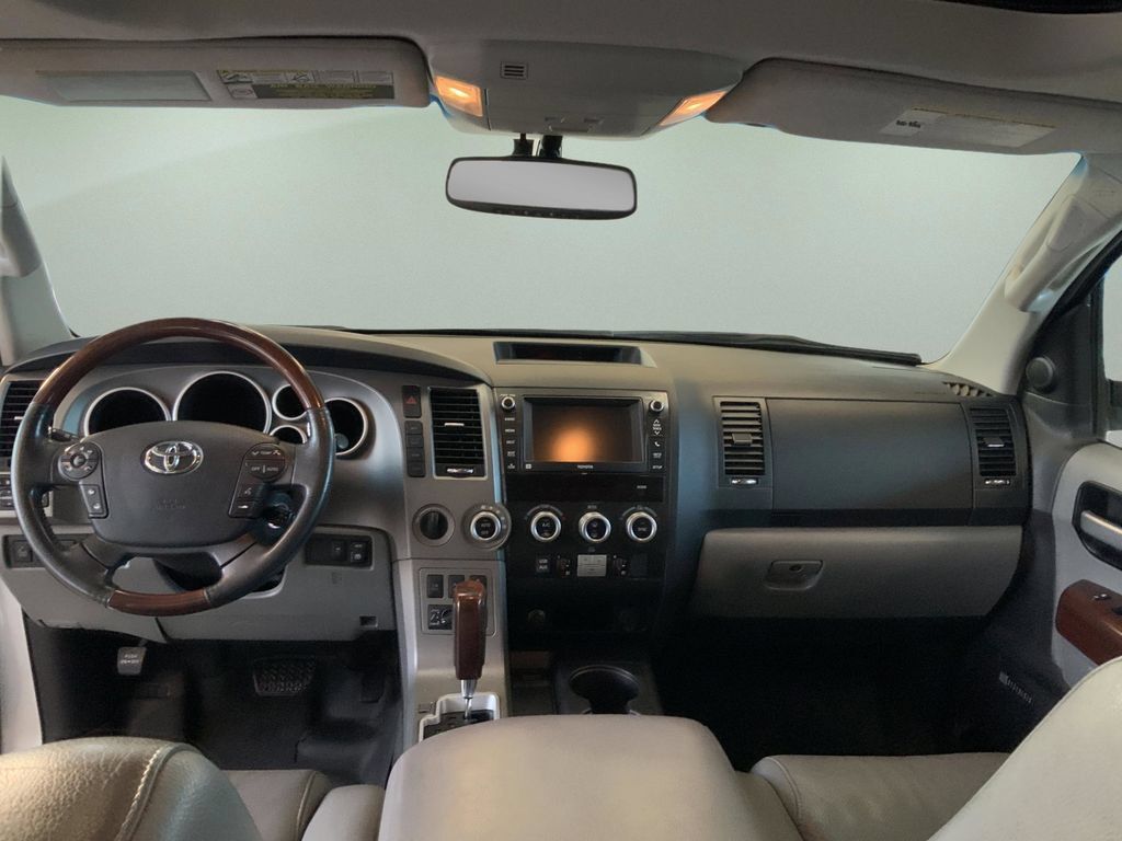 Used 2013 Toyota Sequoia Platinum AWD/4WD image 20