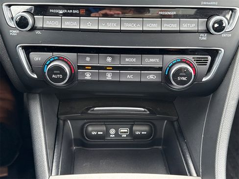 Used 2019 Kia Optima S w/ S Panoramic Sunroof Package image 27