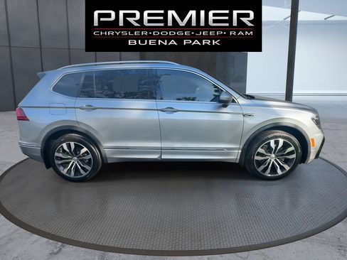 Used 2020 Volkswagen Tiguan SEL Premium R-Line AWD/4WD image 9