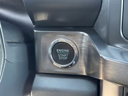Used 2024 Ford F250 Lariat image 20