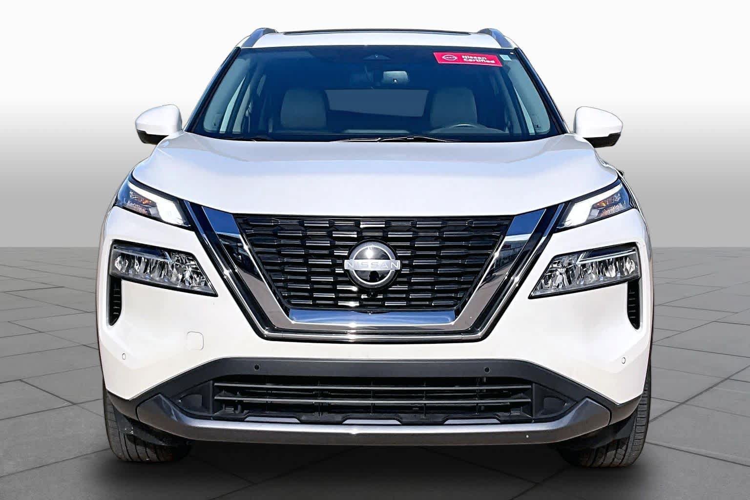 Used 2023 Nissan Rogue SL w/ SL Premium Package FWD image 4