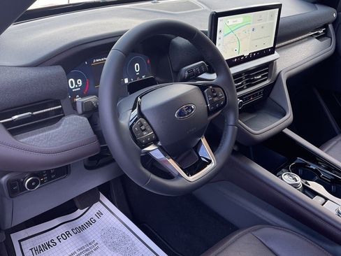 New 2026 Ford Explorer Platinum image 28