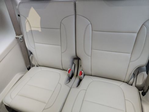 Used 2023 GMC Acadia Denali image 30