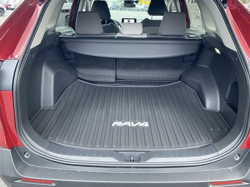 New 2025 Toyota RAV4 XLE image 23