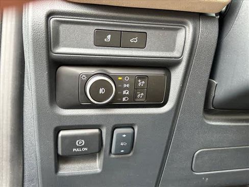 Used 2024 Ford Expedition Max Limited AWD/4WD image 22