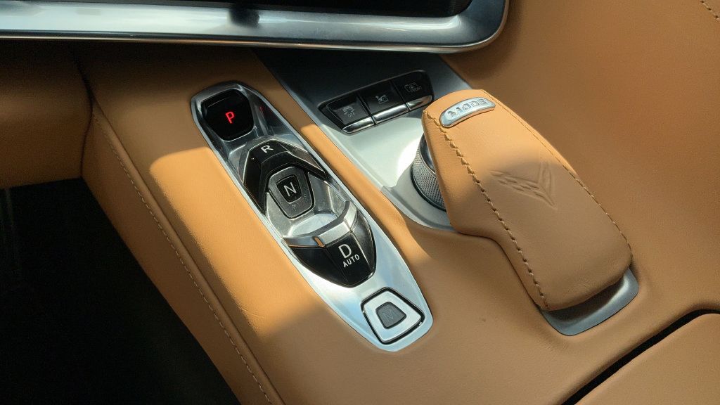 Used 2021 Chevrolet Corvette Stingray Premium Conv w/ Z51 Performance Package RWD image 11