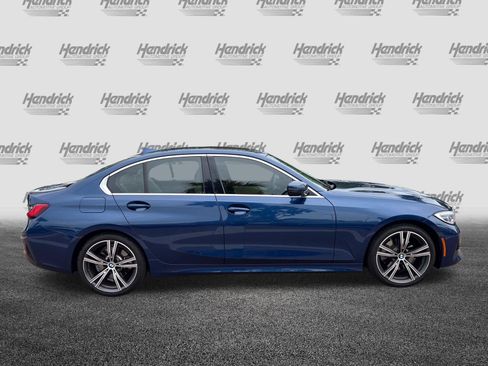 Used 2021 BMW 330i Sedan w/ Convenience Package RWD image 11