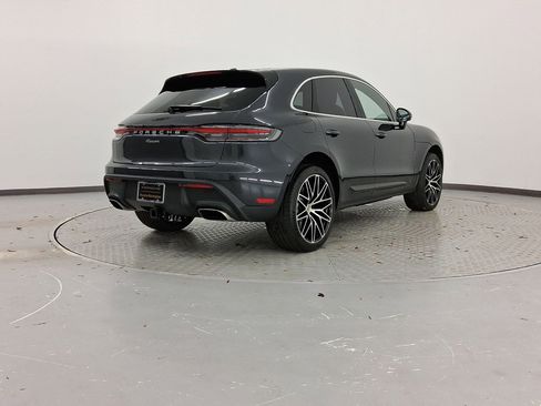 Used 2026 Porsche Macan AWD/4WD image 9