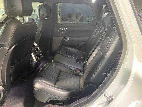 Used 2018 Land Rover Range Rover Sport HSE AWD/4WD image 16