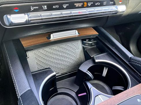 Used 2021 Mercedes-Benz GLS 450 4MATIC image 28