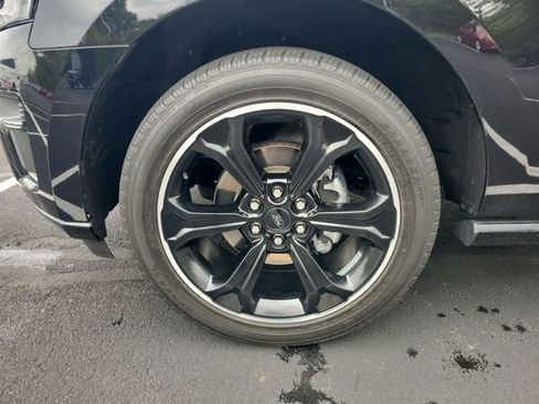 Used 2023 Ford Expedition Limited AWD/4WD image 18