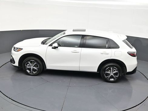 Used 2023 Honda HR-V EX-L image 14