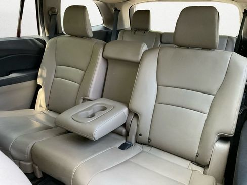 Used 2017 Honda Pilot EX-L image 9