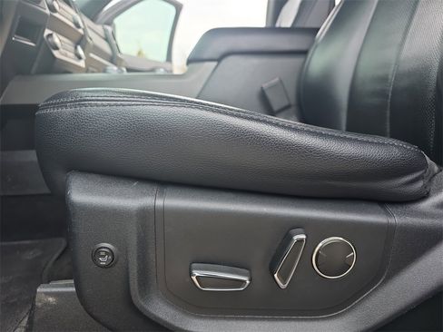 Used 2019 Ford Expedition XLT w/ Equipment Group 201A image 27