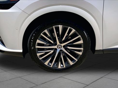 Used 2024 Lexus RX 350 Premium Plus w/ Convenience Package FWD image 11