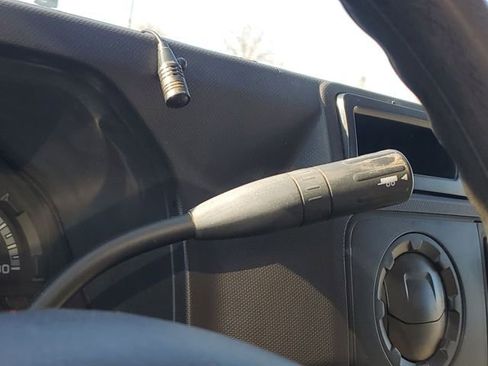 Used 2015 Ford E-350 and Econoline 350 Super Duty w/ Exterior Upgrade Package image 15