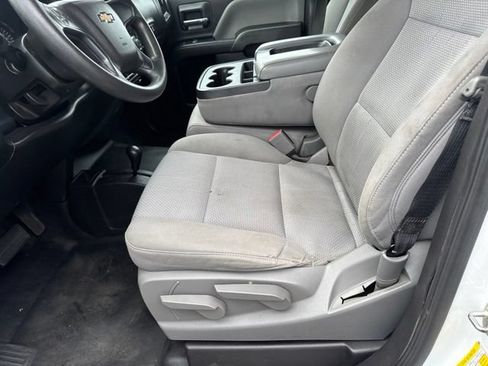 Used 2018 Chevrolet Silverado 1500 W/T w/ WT Convenience Package AWD/4WD image 15