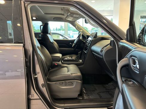 Used 2024 INFINITI QX80 Luxe AWD/4WD image 23