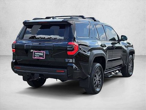 Used 2026 Toyota 4Runner SR5 AWD/4WD image 5
