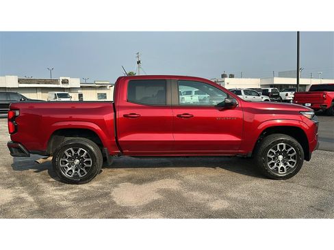 Used 2023 Chevrolet Colorado LT w/ LT Convenience Package III RWD image 7